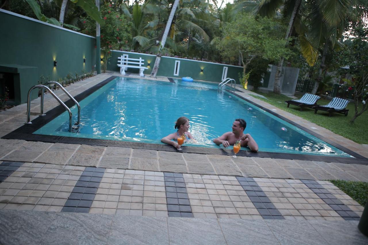 Canal Villa Bentota Exterior photo