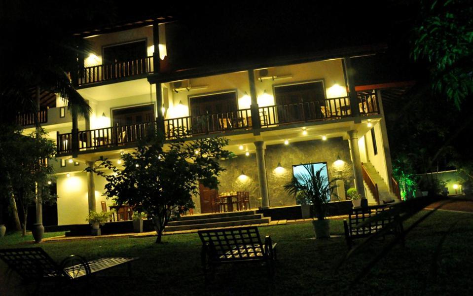 Canal Villa Bentota Exterior photo